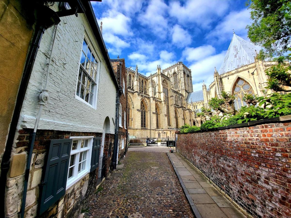 Chapter House York Exterior foto