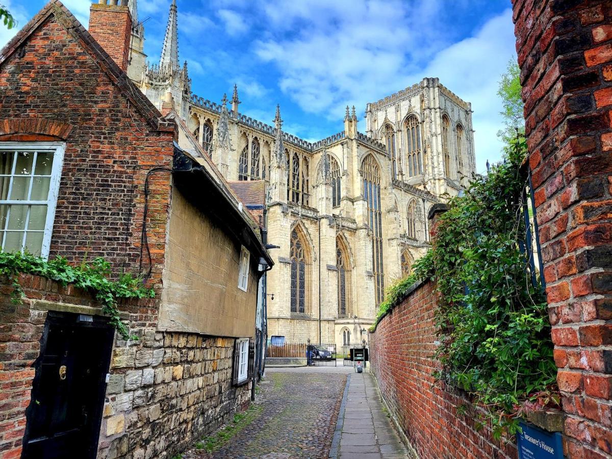 Chapter House York Exterior foto